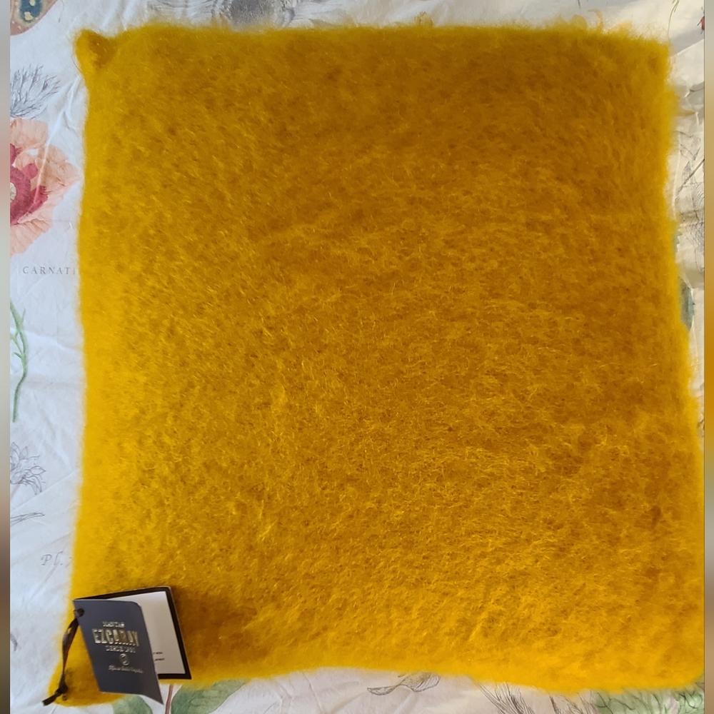 EzcarayMohair Pillow Golden Yellow